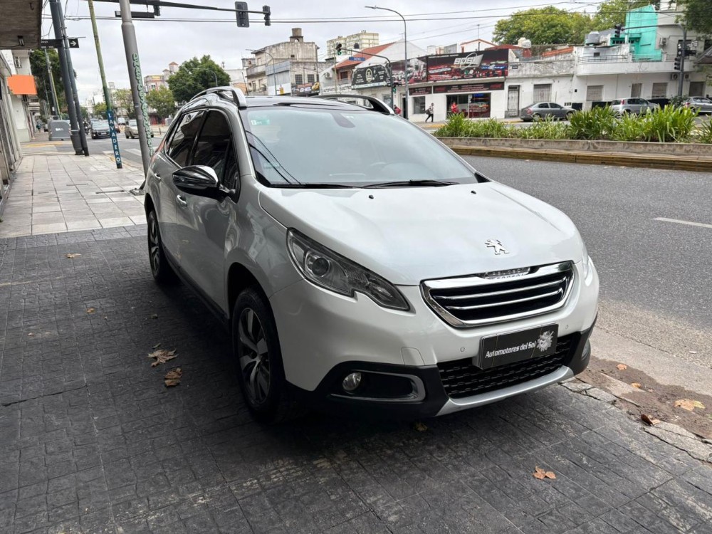 Peugeot 2008 Sport — foto 15